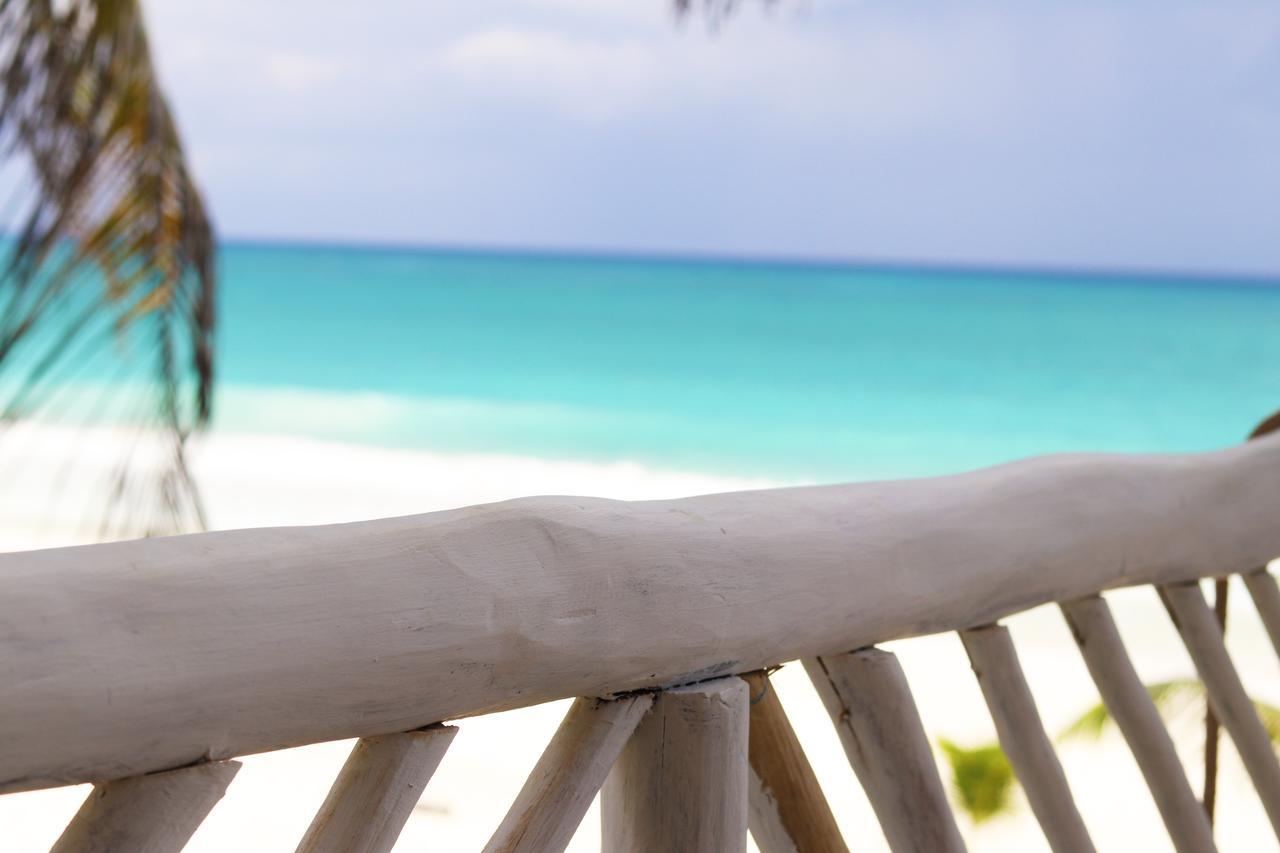 Los Amigos Beach Hotel Boutique Tulum Bagian luar foto