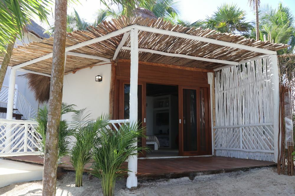 Los Amigos Beach Hotel Boutique Tulum Bagian luar foto